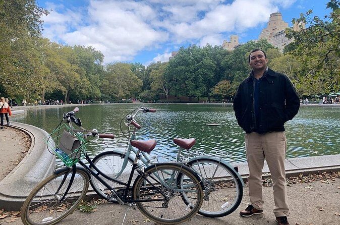 New York Bike Rentals for Central Park and NYC Exploration - Crossing the Brooklyn Bridge from a rental: when the skyline is worth it