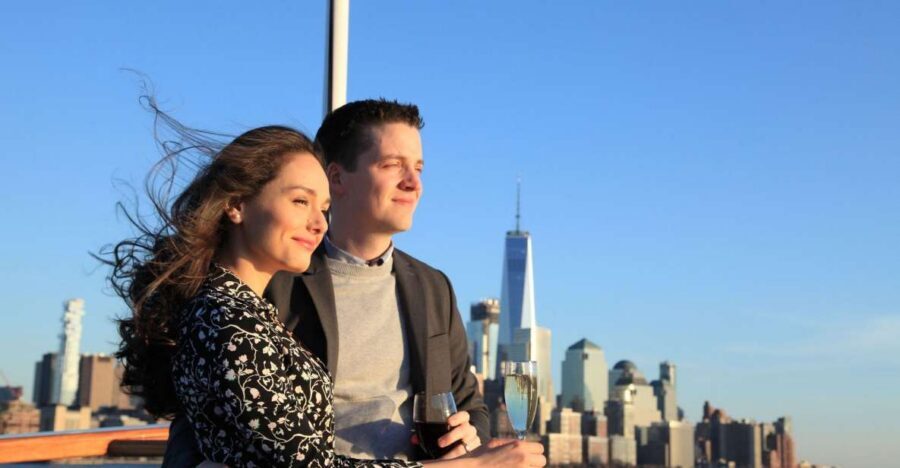 New York City Champagne, Cheese, Caviar & Sightseeing Cruise - Champagne and cheese tasting: what 3 pairings really means in practice