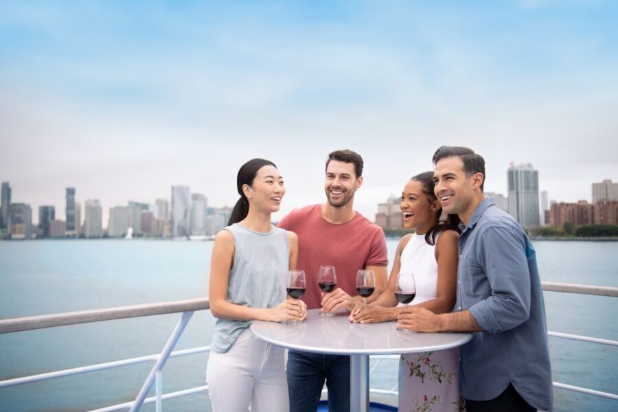 New York City: City Cruises Alive After Five Cocktail Cruise - Entering the Seaport: how the cruise starts