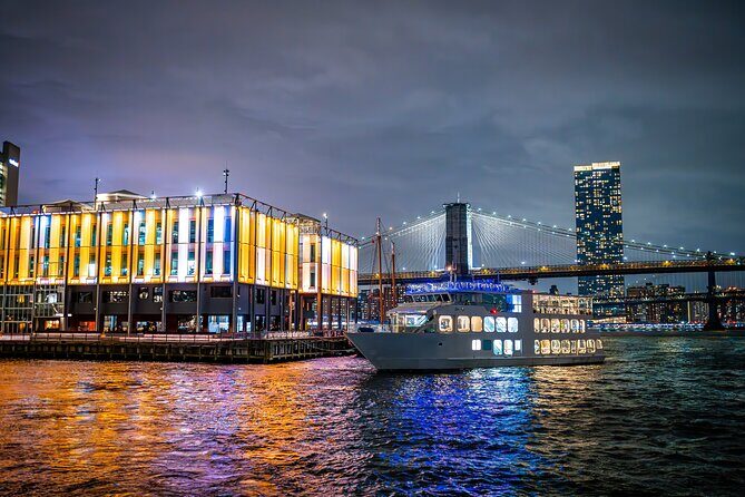 New York City Dinner Cruise on Luxury Yacht with Live Music - Who Should Book This Dinner Cruise (and Who Should Skip)