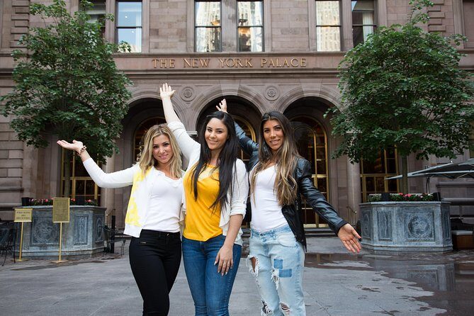 New York City Gossip Girl TV Show Sites Bus Tour - Henri Bendel Stop: Shopping Time That Still Feels Like the Show