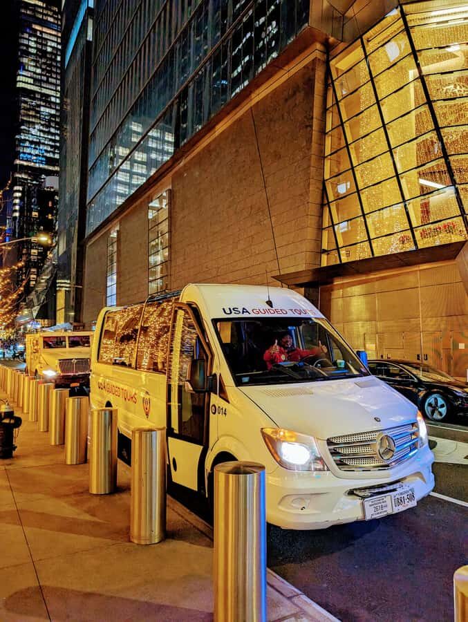 New York City: Guided Private Glass-Top Bus Tour at Night - Glass-Top Views and Convertible Comfort for a True Night Photo Route