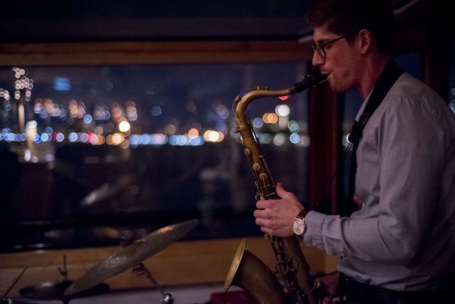 New York City: Holiday Jazz Classic Motor Yacht Cruise - Price and value: what $134 really buys you