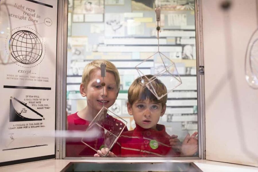 New York City: New York Hall of Science Admission Ticket - Redeeming your voucher and beating the 4PM last entry
