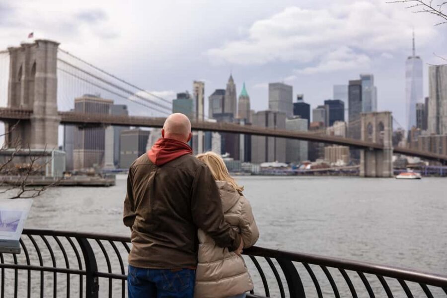 New York City: professional photoshoot Dumbo or Central Park - Price and Value: $271 Per Group Up to 6