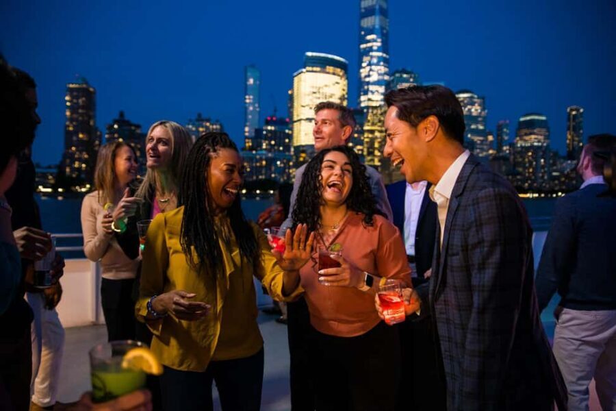 New York City: Sip 'N Groove Evening Cruise with Live DJ - Climate-Control, Deck Options, and How to Dress