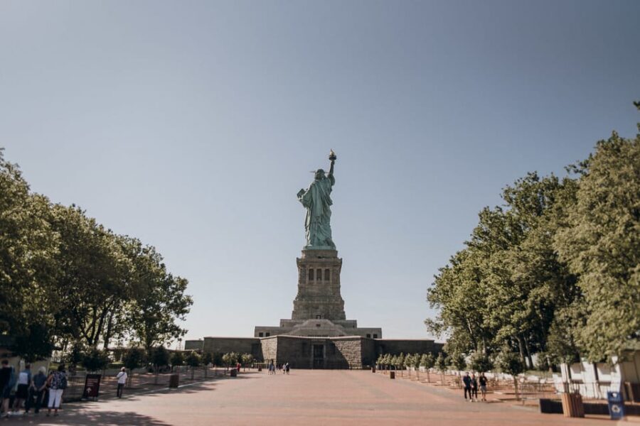 New York City: Statue of Liberty & Battery Park Guided Tour - What to pack (and what to leave) for a smooth visit