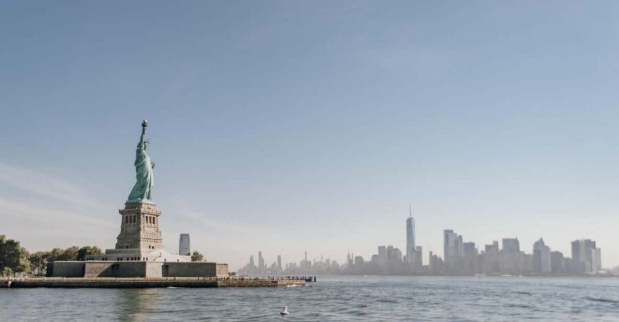 New York City: Statue of Liberty & Battery Park Guided Tour - Battery Park City walk: the skyline context you’ll actually remember