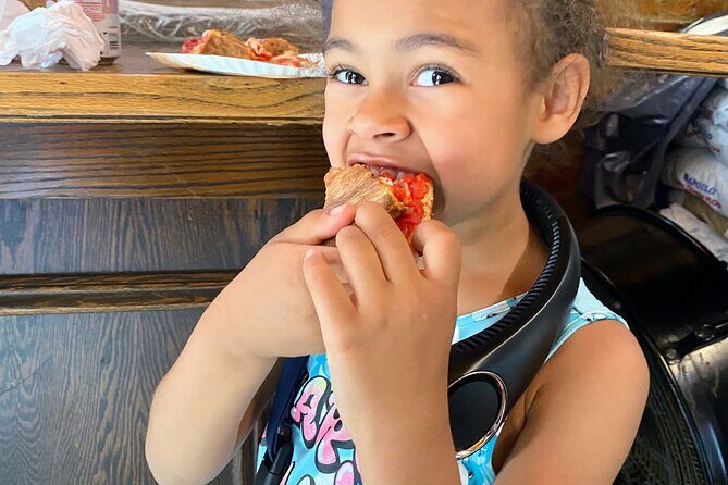 New York City's Best Pizza tour - What You Learn as You Eat (Stories Without the Lecture)