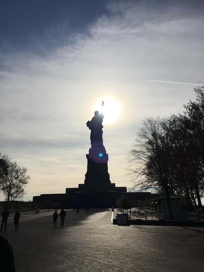 New York, discover the Statue of Liberty and Ellis Island. - What Benoît Brings to Liberty Island (Stories, Secrets, and Views)