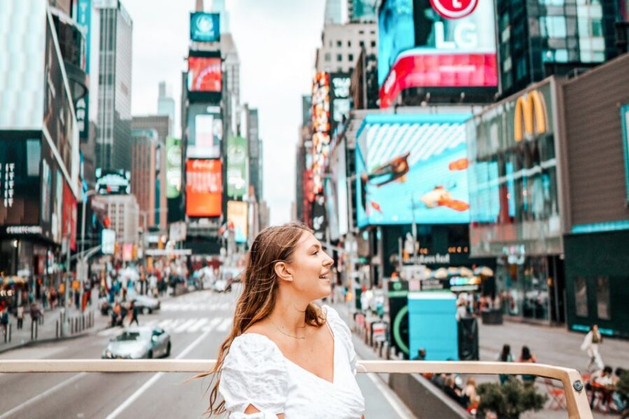 New York: Hop-on Hop-off Sightseeing Tour by Open-top Bus - Why a Hop-On Hop-Off Bus Works So Well in Manhattan
