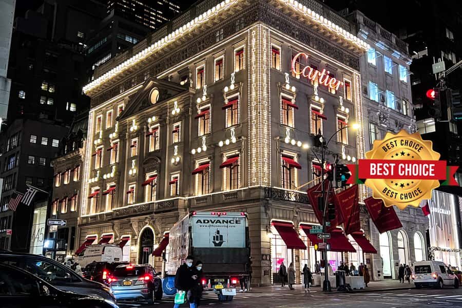 New York: Rockefeller Center Christmas Tree Pedicab Tour - Who should choose this rickshaw tour, and who should skip it