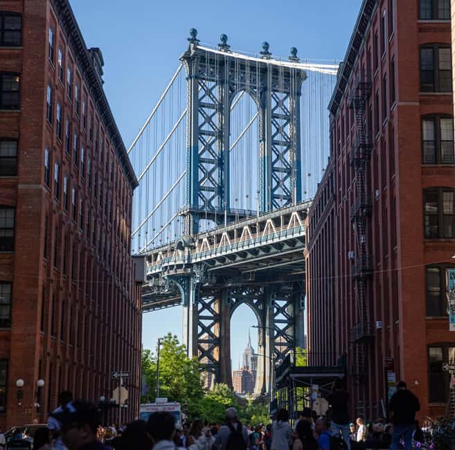 New York: Summer in Brooklyn Walking Tour - Crossing the Brooklyn Bridge on foot: views you’ll remember