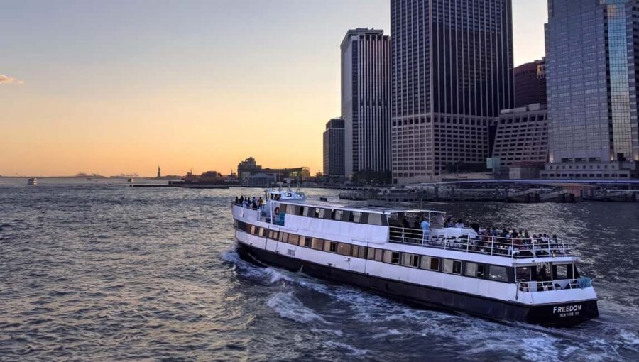 New York: Sunset Cruise with Statue of Liberty Views - Statue of Liberty and Freedom Tower: golden hour’s best frames