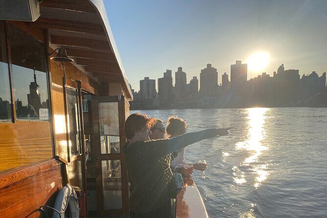 New York Urban Wildlife Sunset Boat Tour - Key things I’d watch for on this cruise