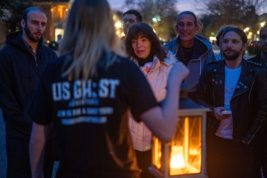 Newport Ghosts: Seaside Hauntings and Hags Tour - One-Hour Newport Ghost Walk: How the Mile-Long Route Fits Night Time
