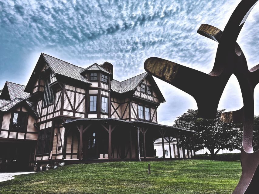 Newport Ghosts: Seaside Hauntings and Hags Tour - Is $24 Worth It? What You Get in Newport Ghosts