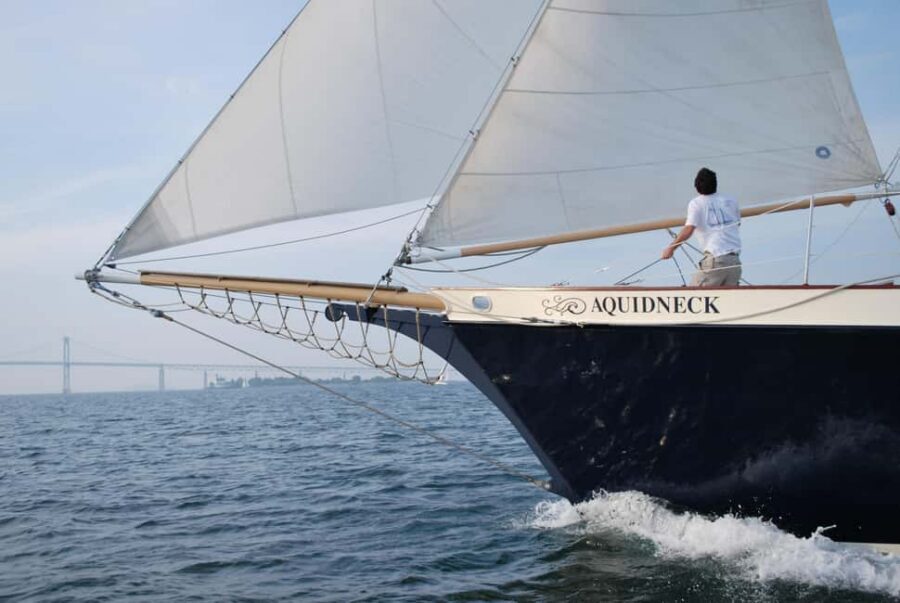 Newport: Morning Mimosa Sail aboard Schooner Aquidneck - Your 100 minutes: Newport Harbor, then out toward Narragansett Bay