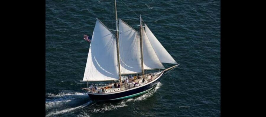 Newport: Morning Mimosa Sail aboard Schooner Aquidneck - Getting on Board at Bowen’s Wharf (and not wasting time)