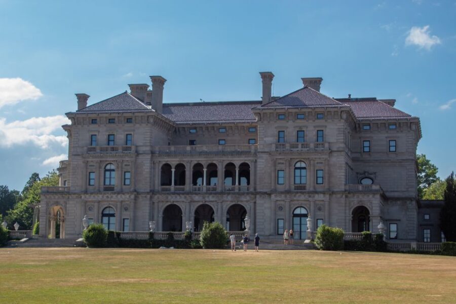 Newport, Rhode Island: Cliff Walk Gilded Age Audio Tour - Starting at Forty Steps: how the GPS audio tour really works