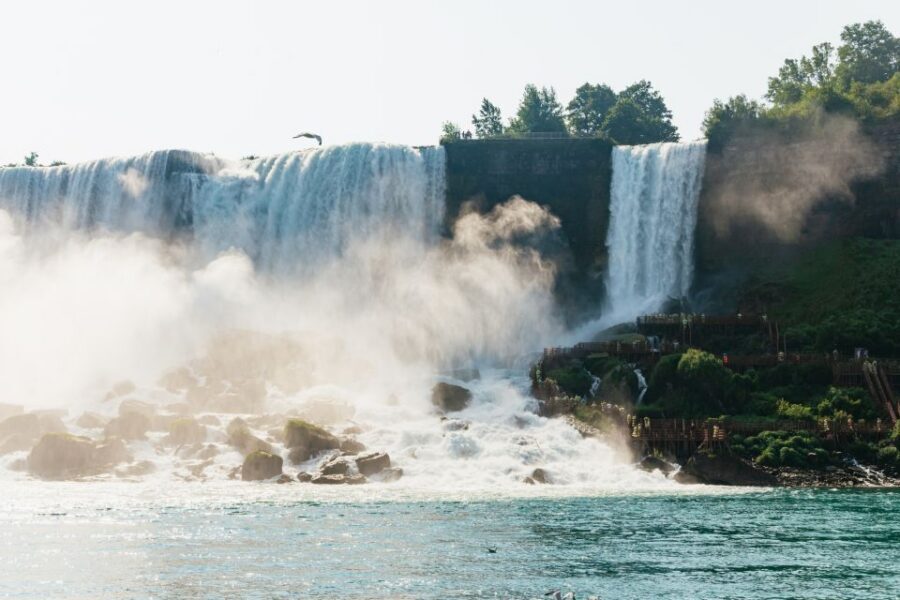 Niagara Falls: Cave of the Winds, Boat Ride, & Trolley Tour - Maid of the Mist boat ride: how to handle the spray and choose your moment