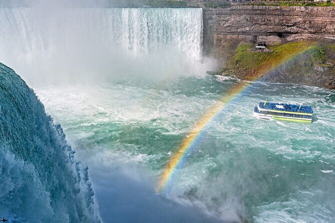 Niagara Falls Evening Illumination Tour with Maid Boat Ride - Key things I’d circle before you go