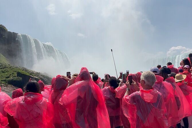 Niagara Falls Express Tour from NYC – US & Canada in One Day - Canada first: Table Rock and the best big-picture viewpoints