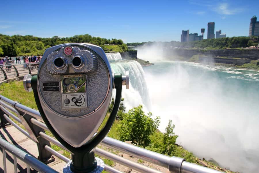 Niagara Falls, USA: Guided Tour with Maid of the Mist Cruise - What to bring so the falls don’t steal your comfort
