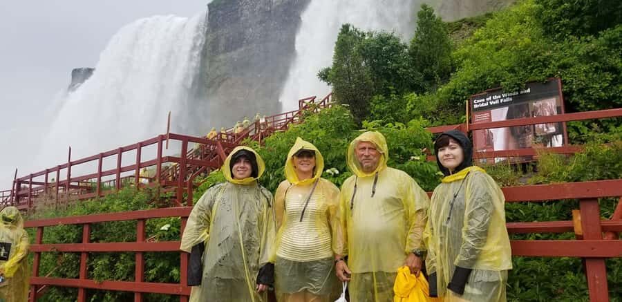 Niagara, USA: Cave of the Winds Adventure Winter Tour - Meeting at Tesla Arch: start where the views make sense