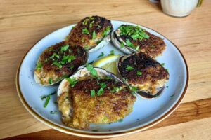 North End Food Tour: Taste Boston's Italian Heritage - Meeting at Columbus Park Trellis and Getting Oriented Fast