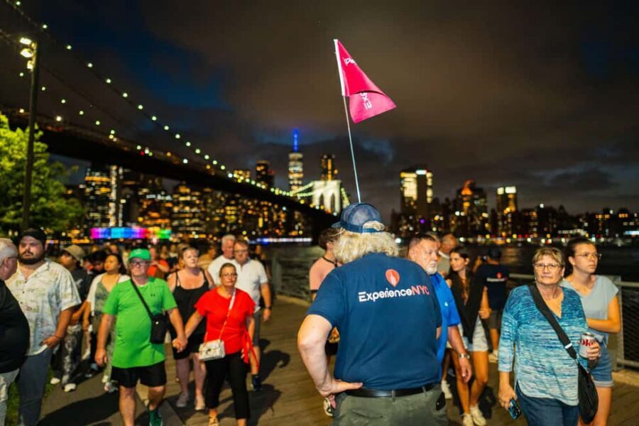 NYC at Night: 3-Hour Luxury Bus Tour of Top Highlights - Key Highlights Worth Marking on Your Night Plan