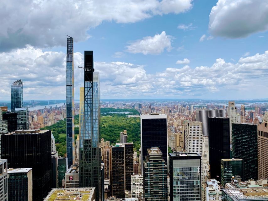 NYC; Best of Midtown Manhattan - The Must-See NYC - A 2-Hour Midtown Walk That Keeps Its Cool