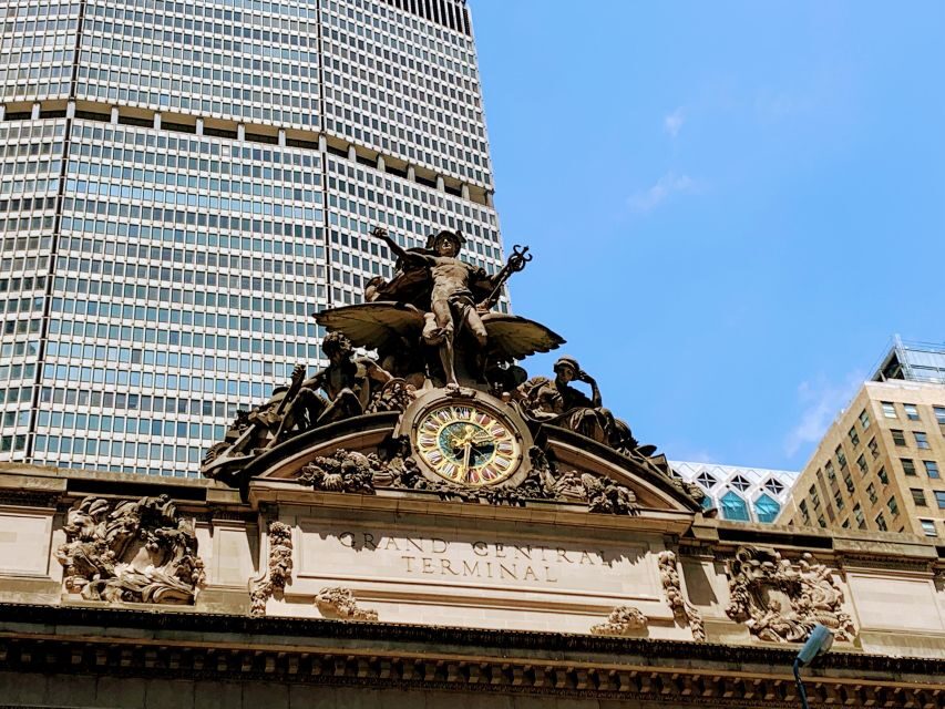 NYC; Best of Midtown Manhattan - The Must-See NYC - Meet at 8th Ave and 42nd: Port Authority Sets the Tone