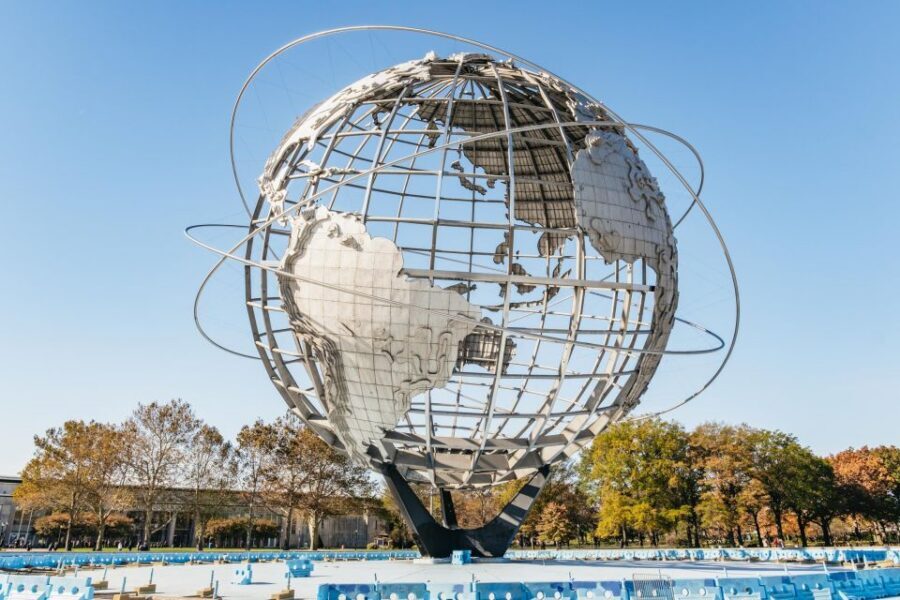NYC: Brooklyn, Bronx, Queens Sightseeing Bus Tour - Chinatown and Little Italy: the wrap-up Manhattan moments