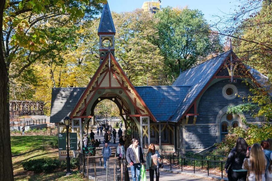 NYC: Central Park Elf & Home Alone Film Spots Pedicab Tour - Why a Pedicab Works So Well for Central Park Movie Spots