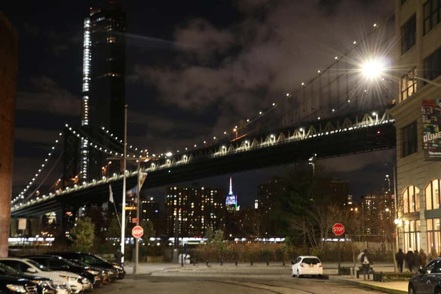 NYC: Christmas Lights Dyker Heights, Bay Ridge and DUMBO - Key Highlights You’ll Notice Fast