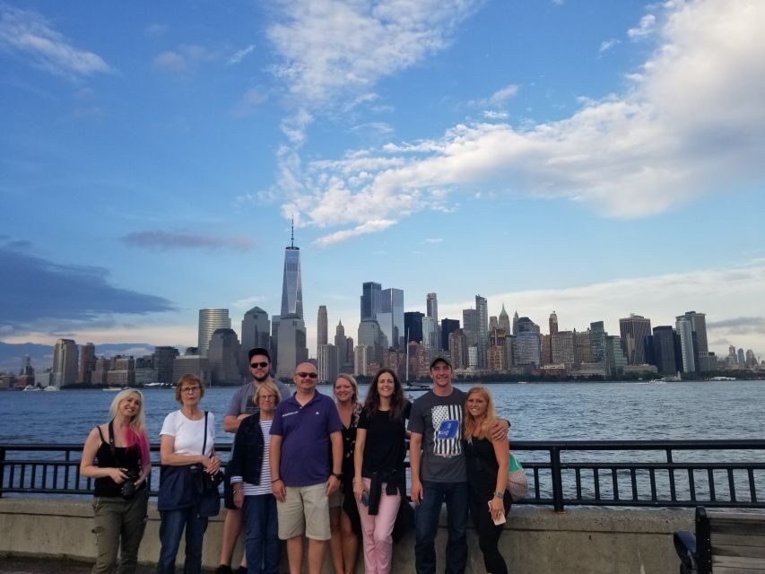 NYC: City Skyline Sightseeing MiniBus Tour at Night - Getting the Best Photos Without the Big-Bus Rush