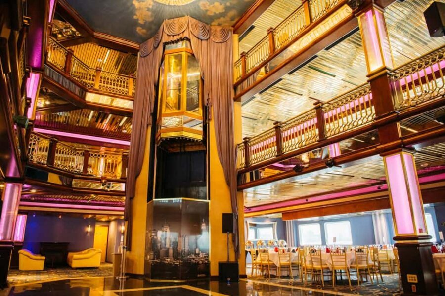 NYC: Cornucopia Majesty New Year's Eve Party Cruise - The 5-Hour Flow: From Pier 81 to Midnight Toast