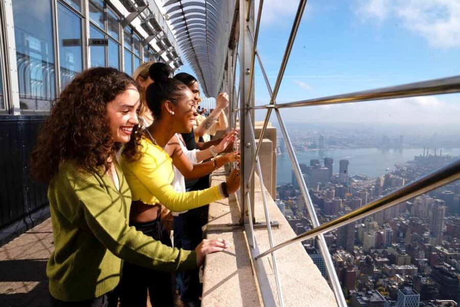 NYC: Empire State Building Express Tickets – Skip the Line - The museum-style stops that make the skyscraper feel human