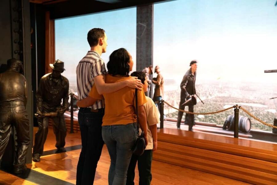 NYC: Empire State Building Express Tickets – Skip the Line - Photos and photo strategy: getting the shots without holding up your crew