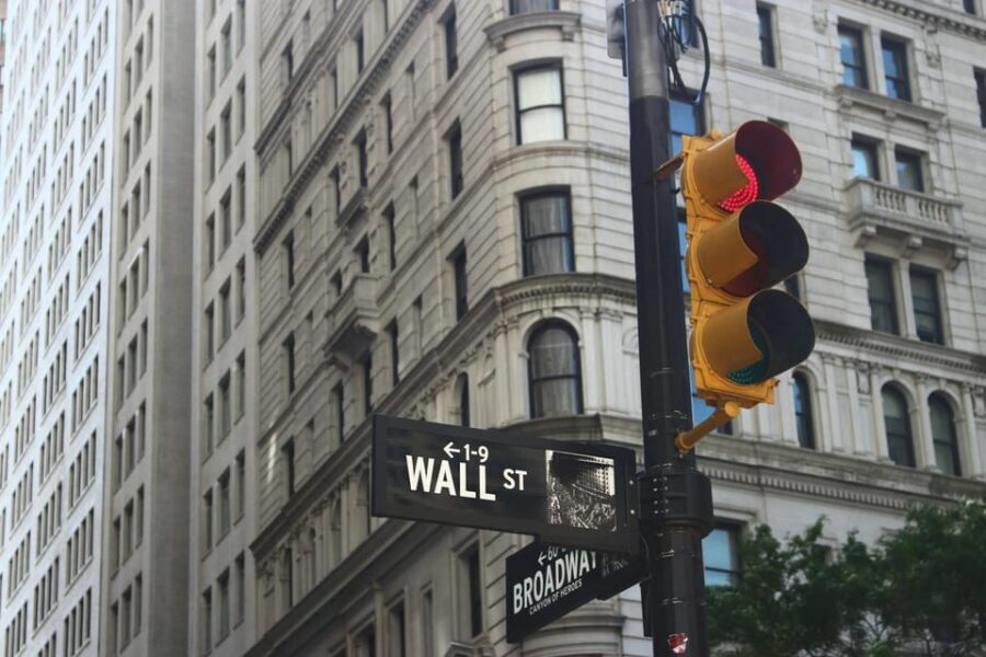 NYC: Empire State Building & Manhattan Walking Tour - Key highlights to look for