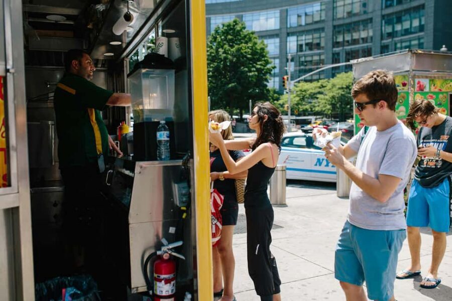 NYC: Greenwich Village Food Tour with 6 Authentic Tastings - Falafel sandwich: the crisp street-food moment