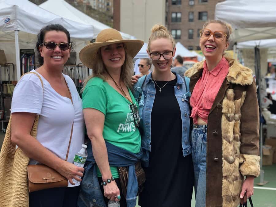 NYC: Manhattan Secondhand Shopping Day Tour - Sizes, brands, and budgets: what $59 gets you and what to spend