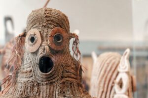 NYC: Meet the Met – Extended 3hr Small-Group Tour - Priority entry and the lobby meet-up at 1000 5th Ave