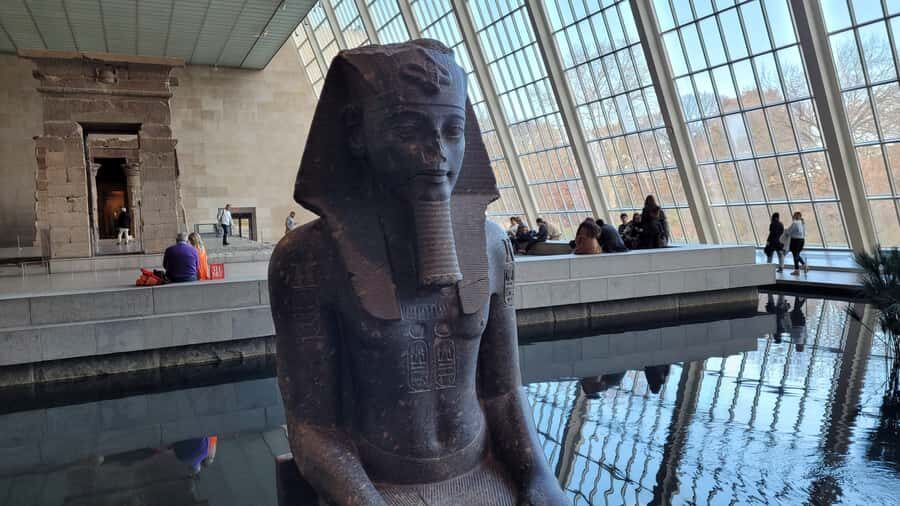 NYC: Metropolitan Museum: "Secrets of the MET" Experience - Skip the Ticket Line, Then Get Your Time Back