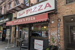 NYC: Movie and TV Show Walking Tour - Midtown’s Starry Corners: Home Alone 2, Breakfast at Tiffany’s, and Tootsie