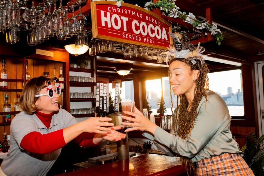 NYC: Night Holiday Lights and Cocoa Cruise - Getting on board: Pier 62 check-in and what the yacht setup means