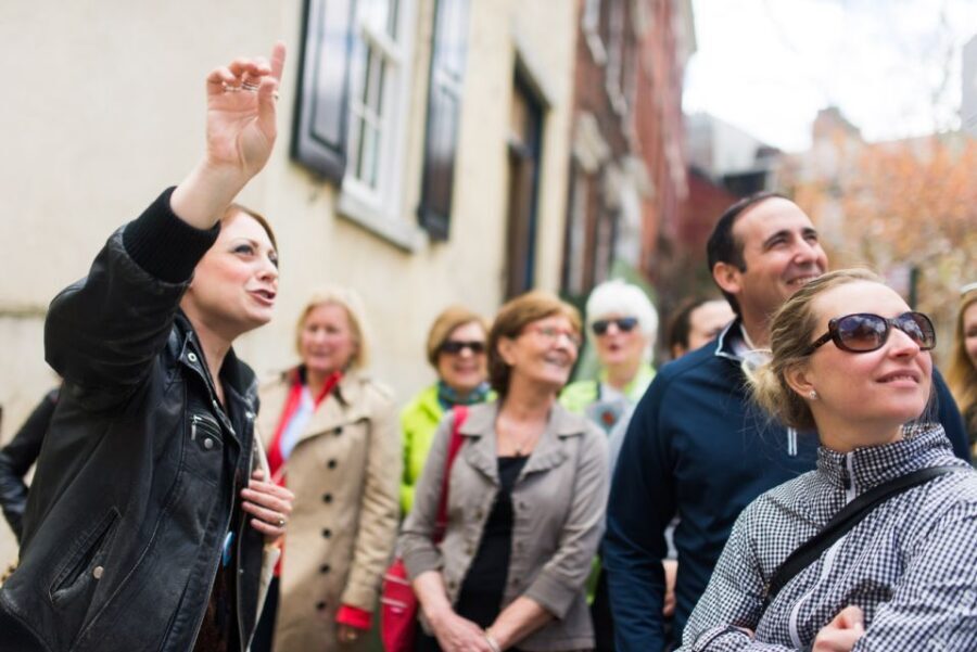 NYC: Original Greenwich Village Food & Culture Walking Tour - What the best guides do (and why you’ll feel it on this tour)
