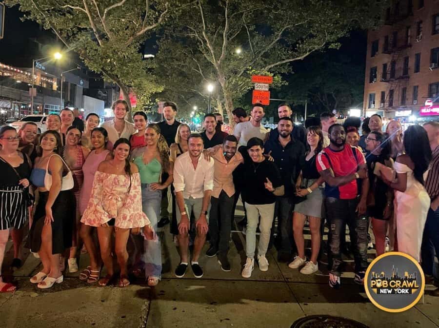 NYC Pub Crawl Experience - Drinks, Free Shots, and Exclusive Deals That Change the Math