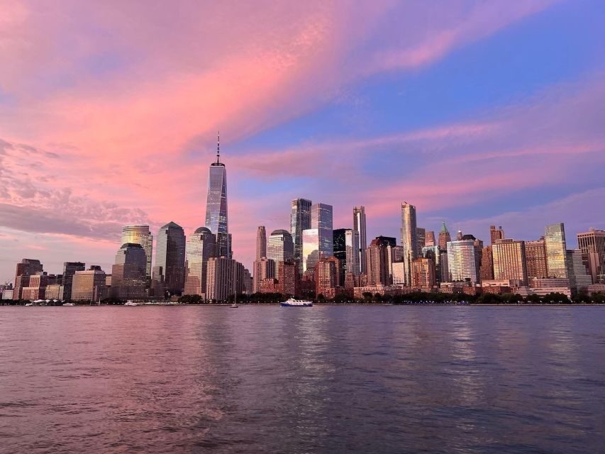 NYC: Romantic Valentine's Day Champagne Cruise - Finding the Yacht at Chelsea Piers (Pier 62, West 22nd St)